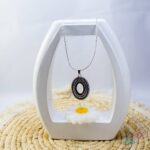 گردنبند بیضی برنزی طرح قلب