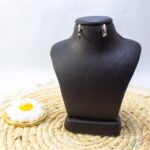گوشواره مربعی نگین دار برند ژوپینگ