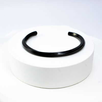 دستبند بنگل پیچ کلاسیک و براق