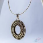 گردنبند بیضی برنزی طرح قلب - Image 2