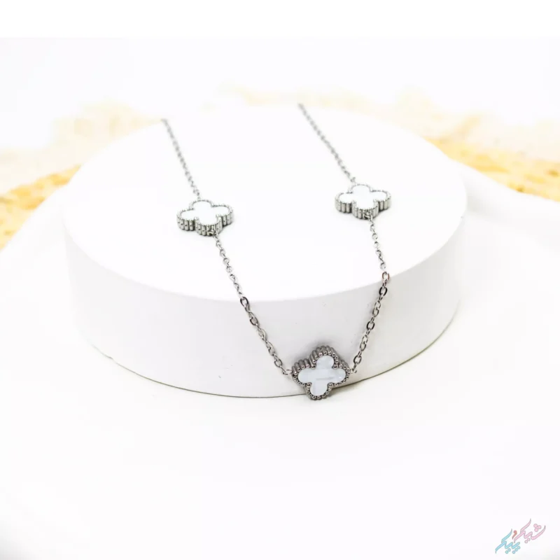 گردنبند ونکلیف