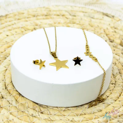 ست گردنبند، گوشواره و دستبند طرح ستاره