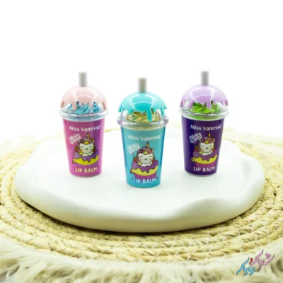 بالم لب بدون رنگ مدل آیس پک