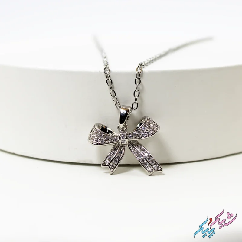 خرید گردنبند پاپیون نگین‌ دار استیل