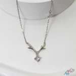 گردنبند نقره 925 طرح شاخ گوزن و دم وال با روکش آب رادیوم