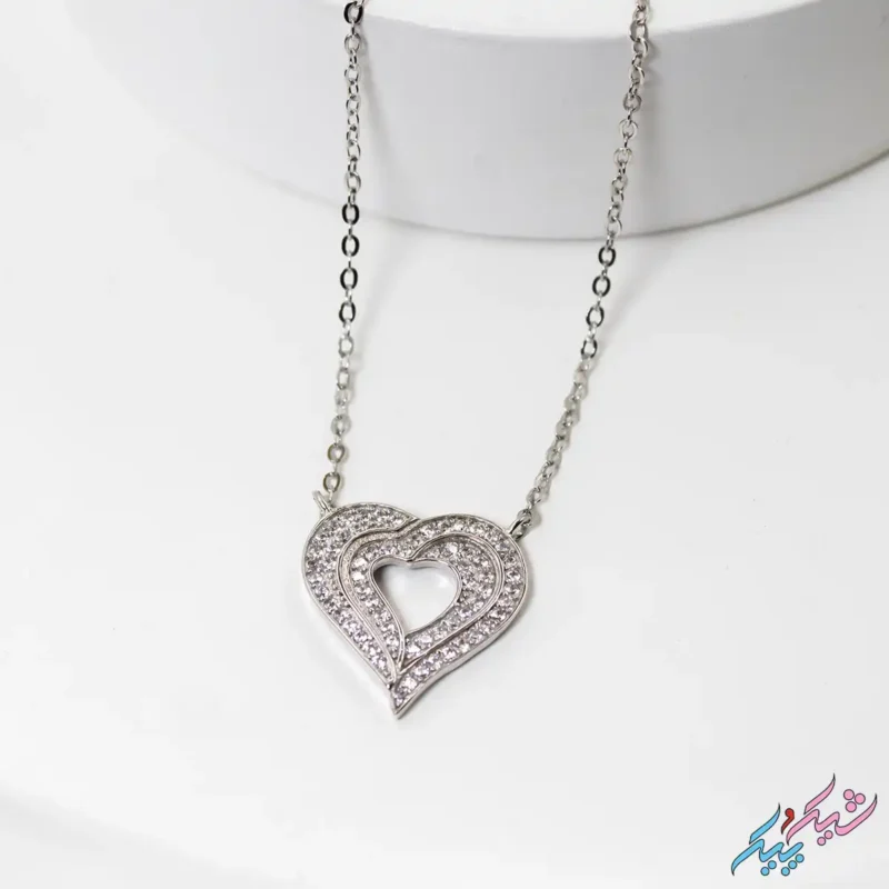 گردنبند نقره ۹۲۵ طرح قلب در قلب فول نگین