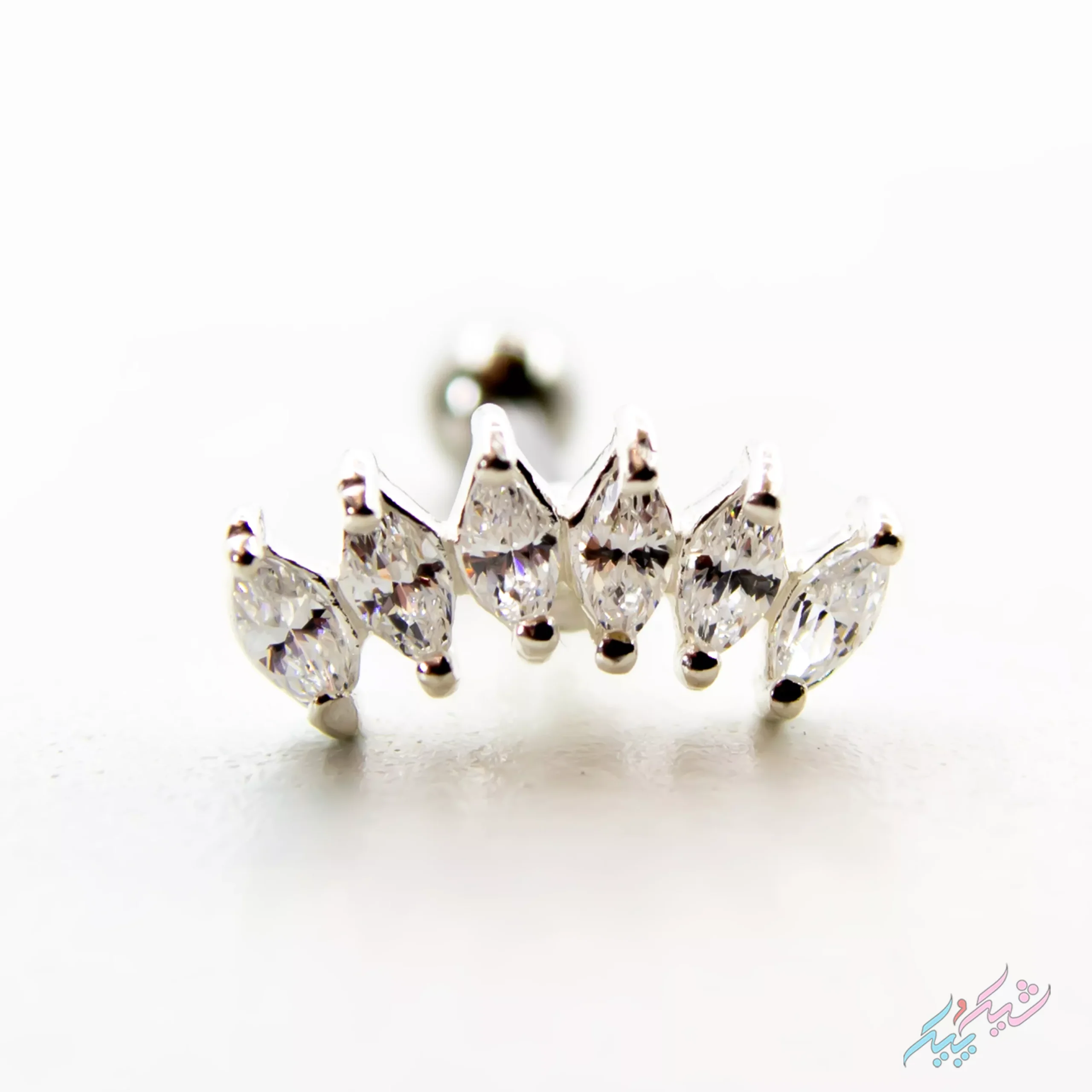 pircing-4-1 پیرسینگ گوش نقره 925 میخی مدل هلال نگین دار