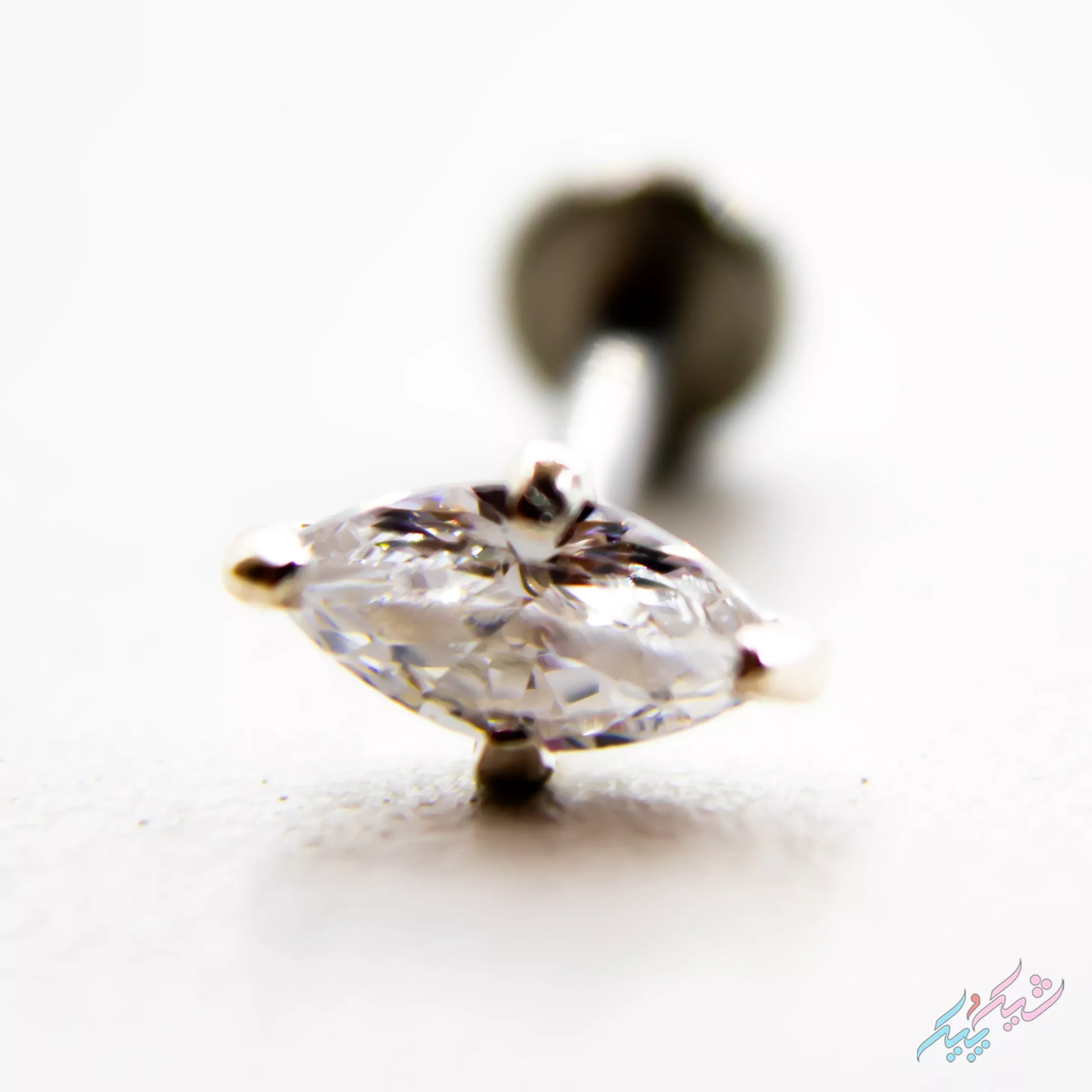 pircing-6-1 پیرسینگ گوش نقره 925 مدل تک نگین