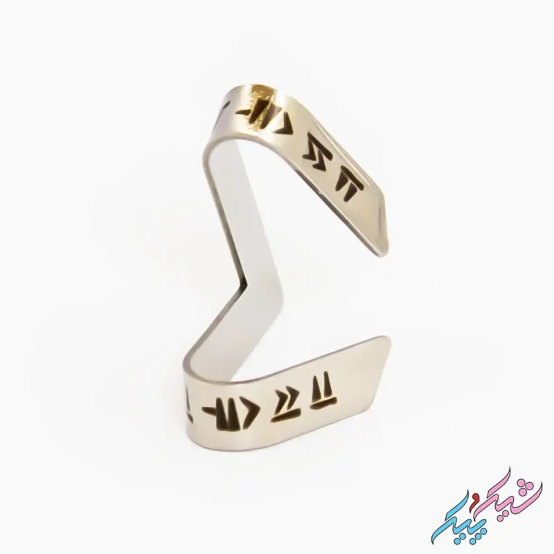 پیرسینگ فیک گوش طرح وی (V) رومی | شیک و پیک